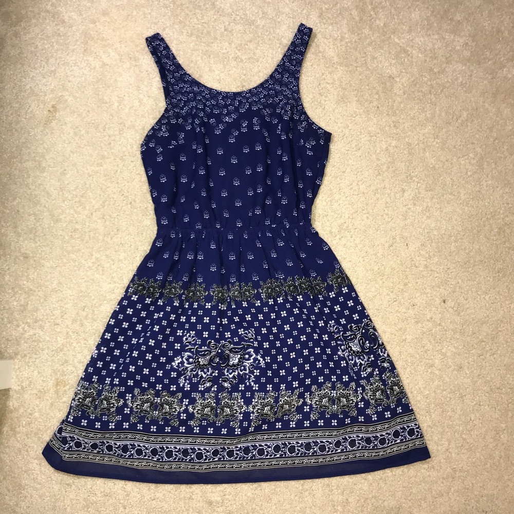 Pattern dress